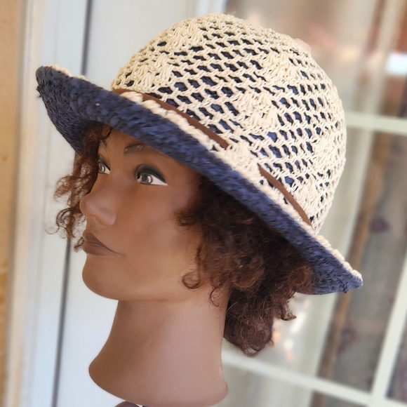Anthropologie PINS AND NEEDLES Crochet & Straw Hat - Picture 5 of 7